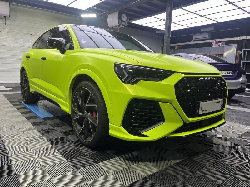 Total Covering changement de couleur sur Audi RSQ3 près de Serris, val d'europe