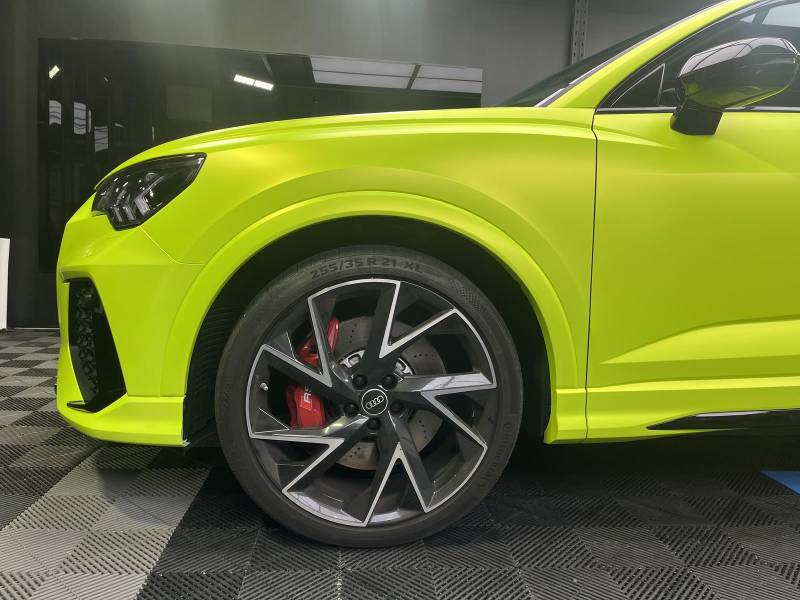 Total Covering changement de couleur sur Audi RSQ3 près de Serris, val d'europe