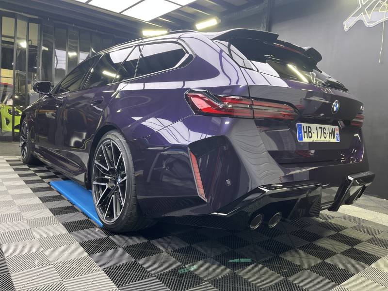 Pose de film PPF XPEL sur BMW M5 G99 Touring à Paris (Île-de-France)
